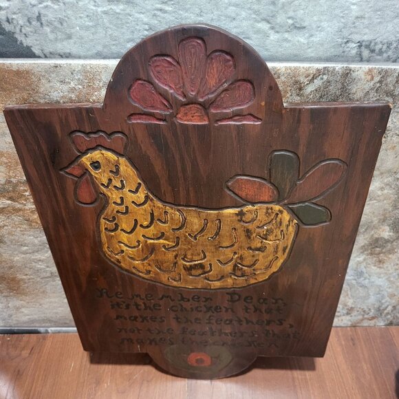 Vintage Wooden Chicken Wall Hanging Decor Its The Chicken That Makes the Feather - Picture 4 of 12